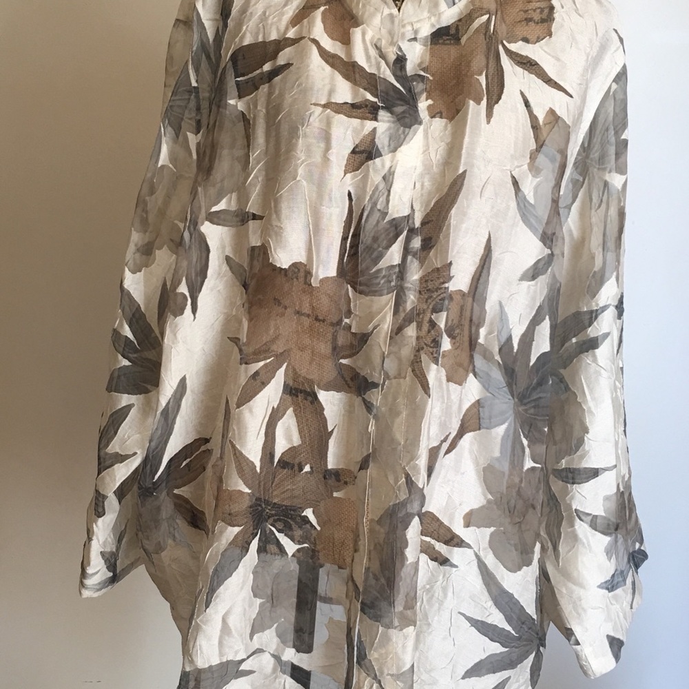 CAROLINE ROSE BEAUTIFUL BLOUSE/JACKET!